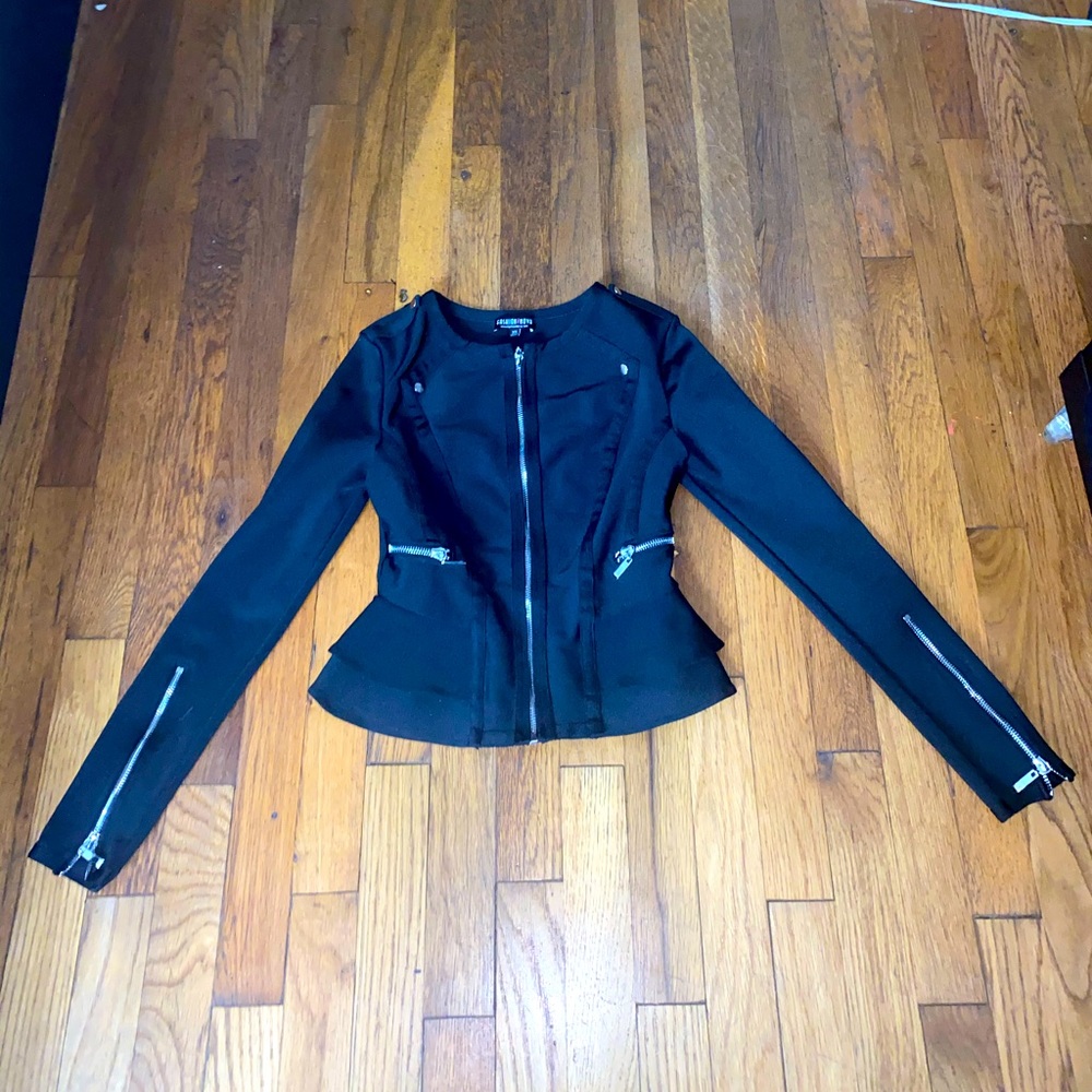 (Black Friday sale) Cute black jacket